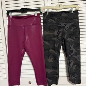 Zyia Women’s Leggings Set - Burgundy and Black Camouflage